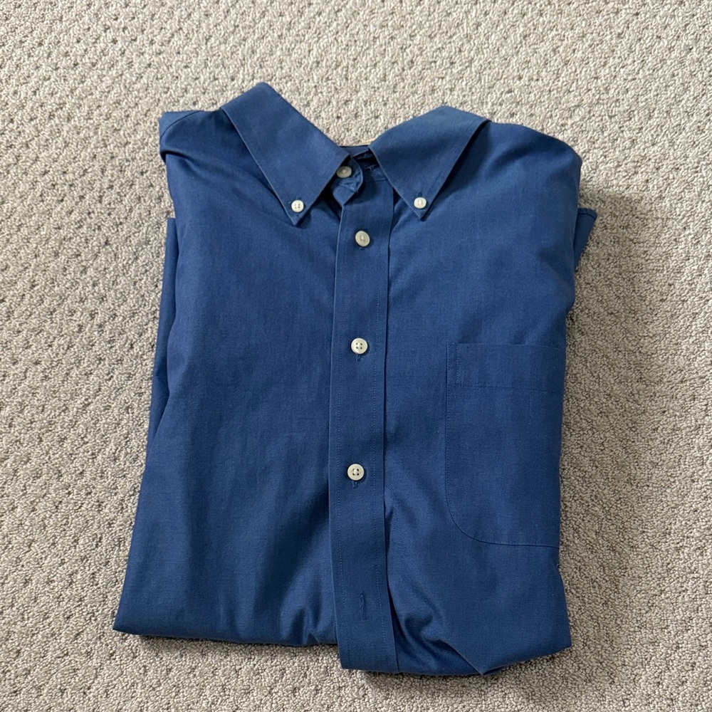Eddie Bauer Men’s Dress Shirt